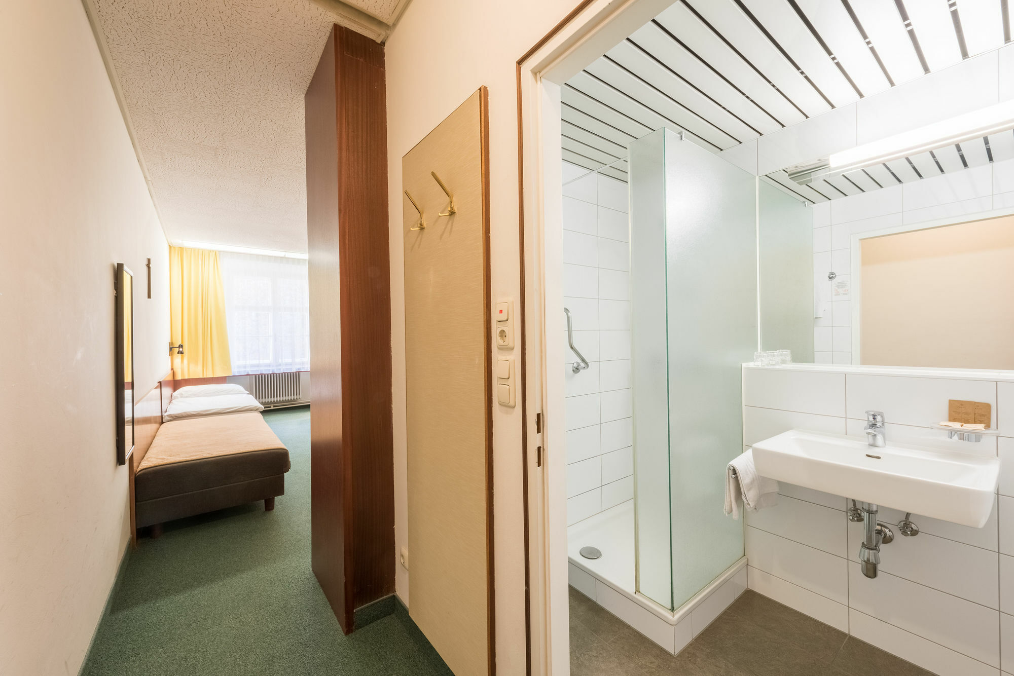 Benediktushaus Im Schottenstift 3* Wien