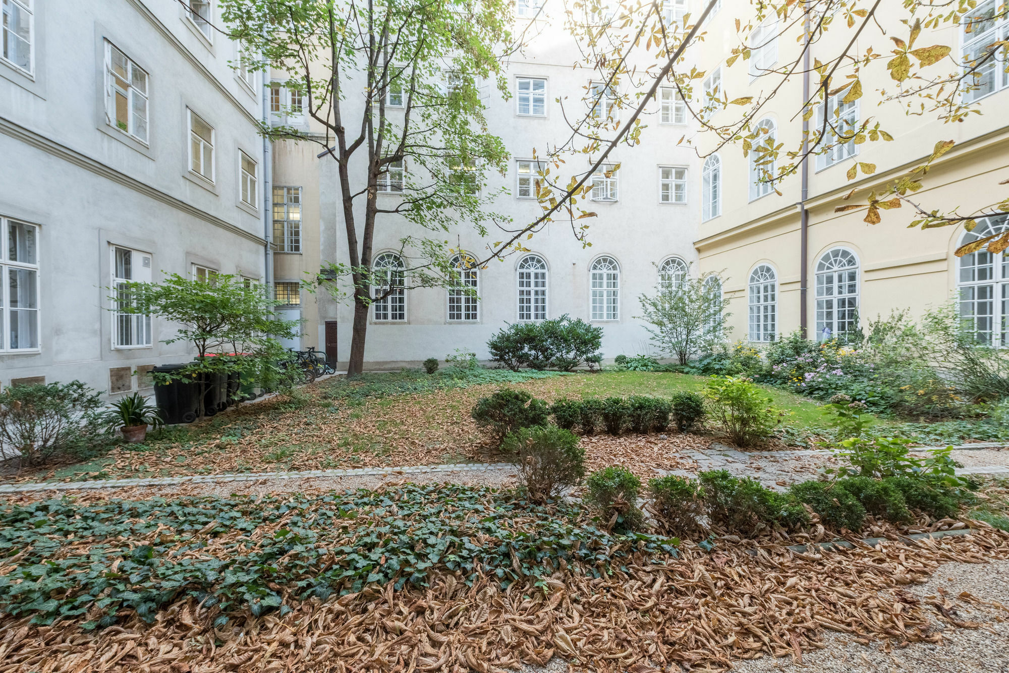 Benediktushaus Im Schottenstift Gasthof